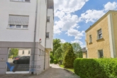 Zufahrt zum Stellplatz - Vielseitige 3,5-Raum-Wohnung/ Gewerbe mit 101 m² und Top-Ausstattung in Reinsdorf