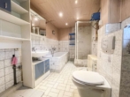 Badezimmer - Ihr neues Zuhause in Klingenthal – mit fast 4.000 m² Grund und viel Potential!