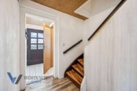 Flur mit Treppe