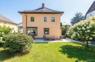 Großzügiges Einfamilienhaus mit weitläufigem Garten in Chemnitz-Siegmar, 09117 Chemnitz, Einfamilienhaus
