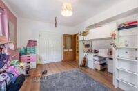 Zimmer 3 im OG