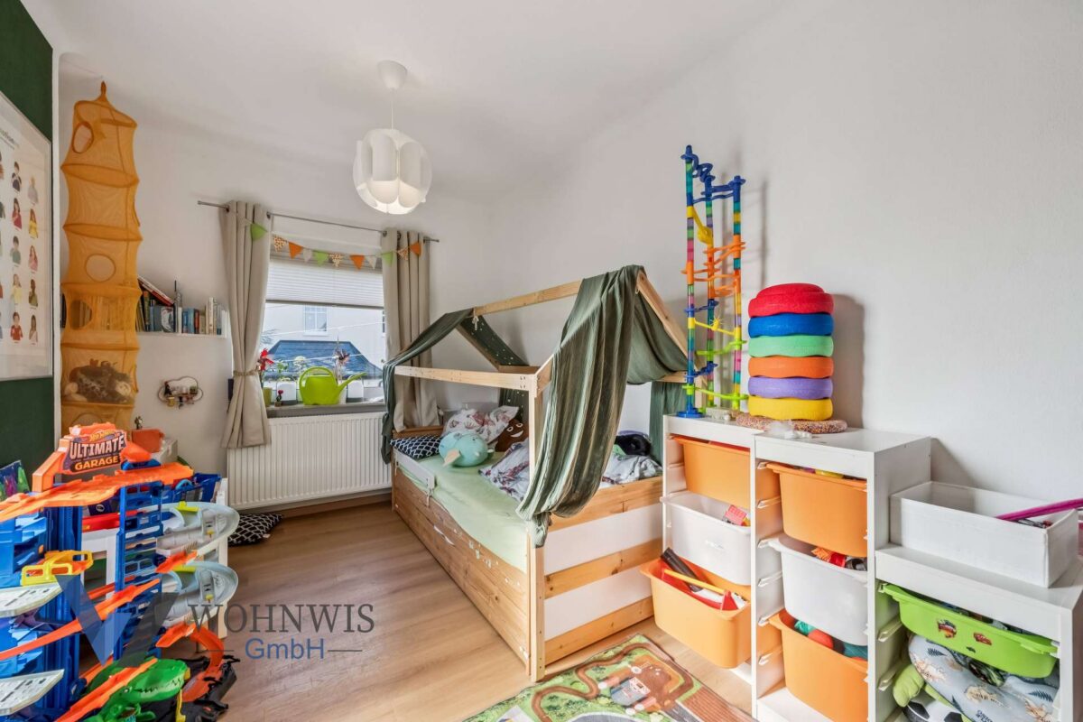 Zimmer 1 im OG