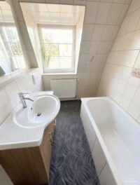 OG rechts_Badezimmer