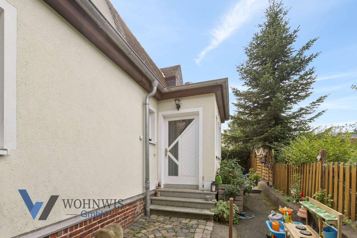 Zugang EG Wohnung separat