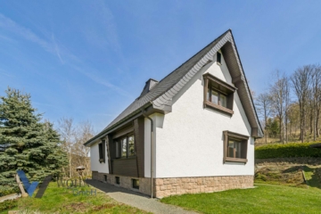 Gepflegtes Einfamilienhaus mit toller Aussicht und großem Grundstück in Klingenthal, 08248 Klingenthal, Einfamilienhaus